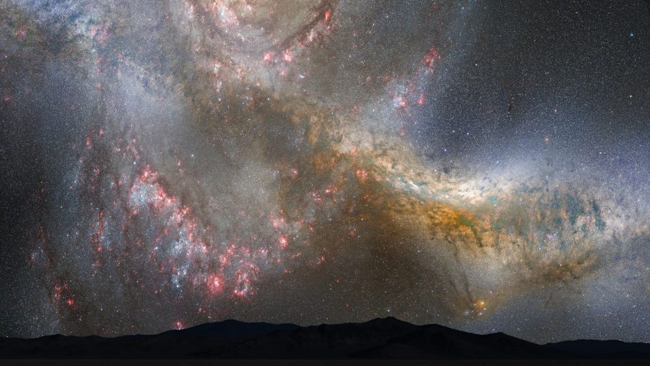 درست چند مییلیارد سال بعد، زمان برخورد دو کهکشان باهمدیگه، این تصویر آسمان ما خواهد بود!